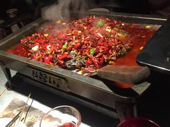 -吞鱼兽麻辣烤鱼(万达店)