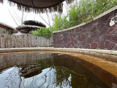-大连金石滩绿发温泉假日酒店
