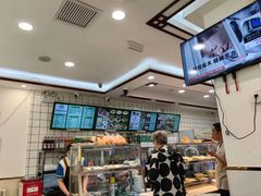 -聚德华天护国寺小吃(甜水园店)