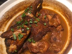 土鸡猪手煲-小城故事·地道宁波味(月湖盛园店)