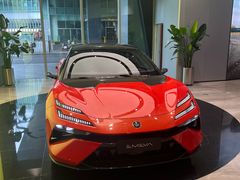 -莲花跑车(国贸商城店)