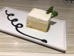 -必胜客(航洋国际店)