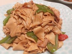 -红樱桃·欢乐餐厅(太原里店)
