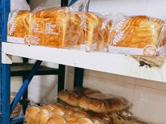 -秀云俄罗斯列巴屋(军星小区店)