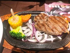 -尊品牛排(中大国际店)