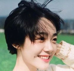 -KIMI HAIR SALON·烫染设计店
