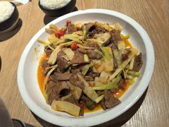 -川堂风·跷脚牛肉·乐山爆炒(宝山日月光店)