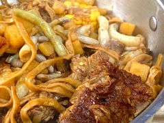 -内蒙焖面大盆骨餐馆(山大路店)