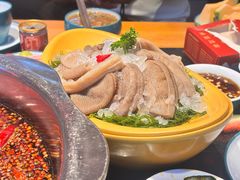 -一斗火锅·招财羊毛肚(泰吉滨江店)