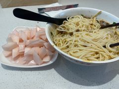 -建新园·云南过桥米线(长水机场F4店)