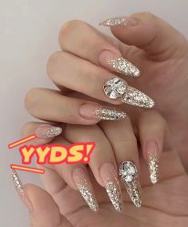 -RL Nail·瑞丽美甲美睫品牌原创店