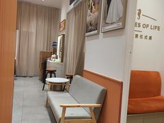 -海马体照相馆(万菱汇店)