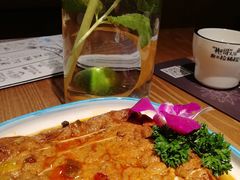 -山城外·非遗酸菜鱼(财富中心店)