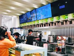 -CoCo都可(湖滨银泰店B区店)