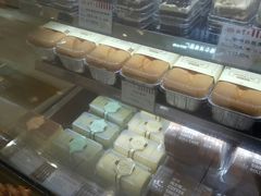 -红宝石·鲜奶小方·海派西点房(莘庄龙之梦店)