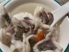 招牌鲜鱼片-淘米捞·米汤脆鲩鱼火锅(福田皇岗店)