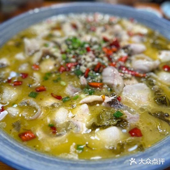 大碗鱼饭店(衢江区店)