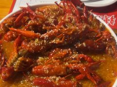 -李双猪·小龙虾·烧烤·羊肉煲(乐山店)