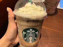 -星巴克(广州淘金路店)