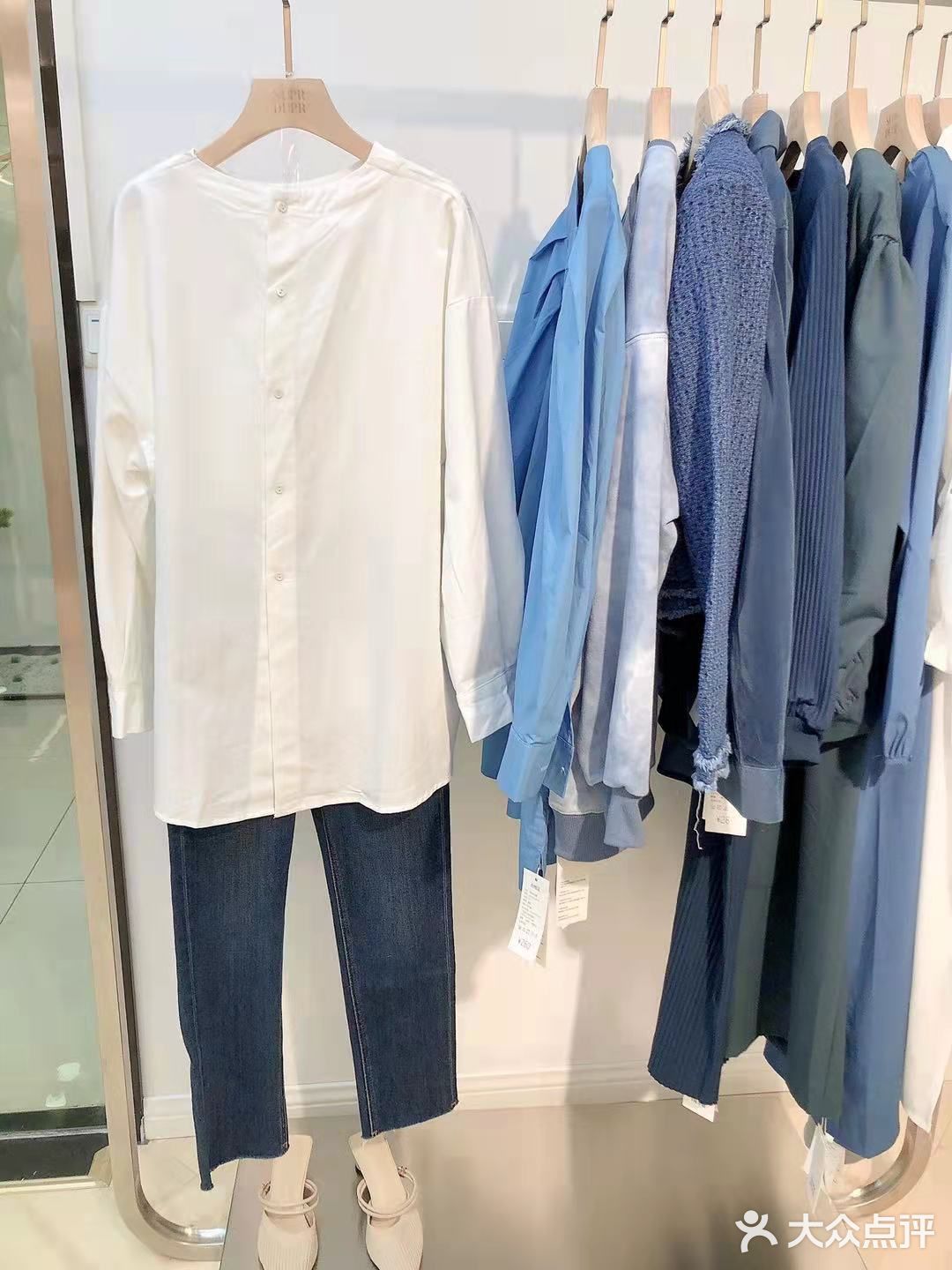 省下的钱能多买半个衣柜  太便宜了