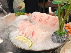 -得意咚瓜·顺德鱼生·冬瓜火锅(深圳首店)