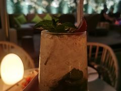 -The ROOF (通盈中心店)