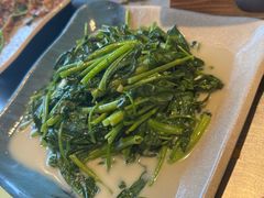 -潮界(LU·ONE凯德晶萃广场店)