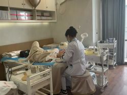 -成都苗方清颜专业祛痘