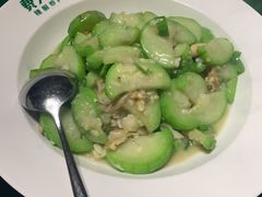 鲜丝瓜焖蛏子肉-费大厨辣椒炒肉(太平老街店)