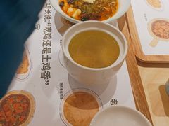 -老乡鸡(上海白玉兰广场店)