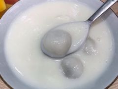 -佰搭果·广式茶餐厅(西华路店)
