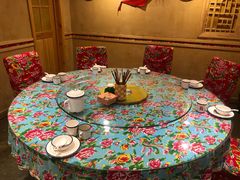包厢-闯关东东北农家菜(崂山石老人店)