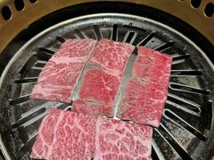 -炼火烤肉店