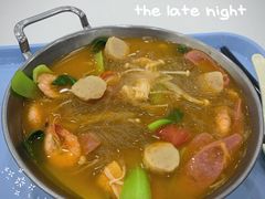 三鲜砂锅-紫金港餐饮中心-风味餐厅(浙江大学紫金港校区店)