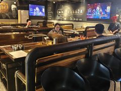 -麦凯伦烧烤·精酿超级工厂店(金桥总店)