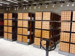 -迪桑特DESCENTE(北京三里屯BLANC店)