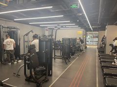 -乐刻运动健身(同曦假日百货店)