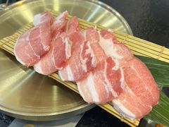 -臻牛烤肉