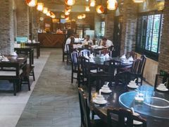大堂-饭桌故事·血鸭湘(荣宝华店)
