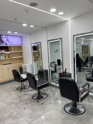 -Coo Hair salon