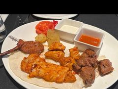 -Efes Turkish & Mediterranean Cuisine 艾菲斯餐厅(陆家嘴店)