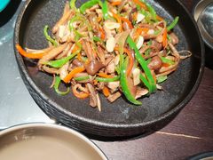 -芸鲜季·云南野生菌餐厅· 云南风物味研社(闵行店)