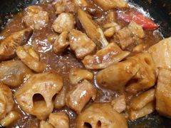 莲藕焖面筋-广东胜利宾馆西关粤中餐厅