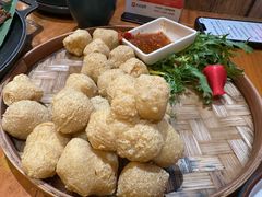 -老滇山寨•云南特色菜•地方菜•民族风情歌舞表演(金碧店)