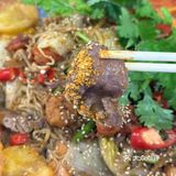 学校食堂价格，在市中心吃饱饱！