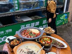 -浔味·山屿湖·正宗淳牌全鱼宴老字号