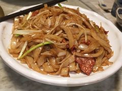 干炒牛河-老广酒楼(樱花店)