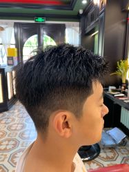 -豪帅男士理容馆