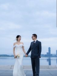 -雅云婚纱摄影工作室旗舰店