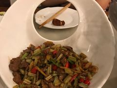 -橘子洲头湘菜馆